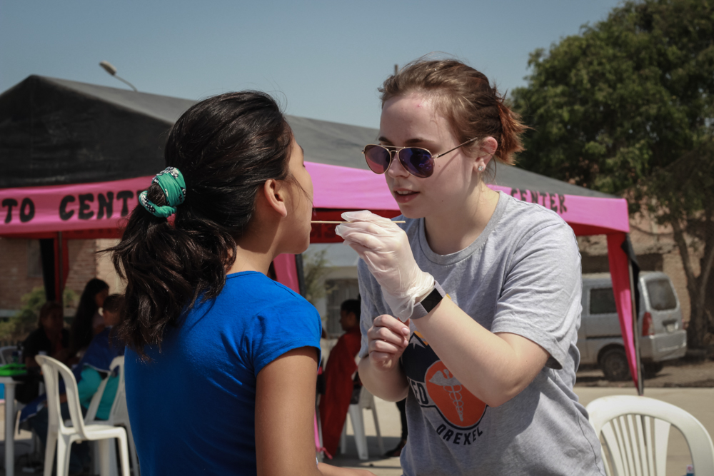 Toothbrushing station during a MEDLIFE mobile clinic