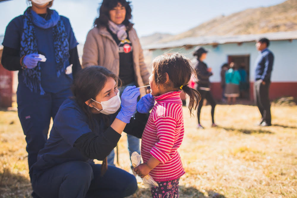 Toothbrushing station during a MEDLIFE mobile clinic