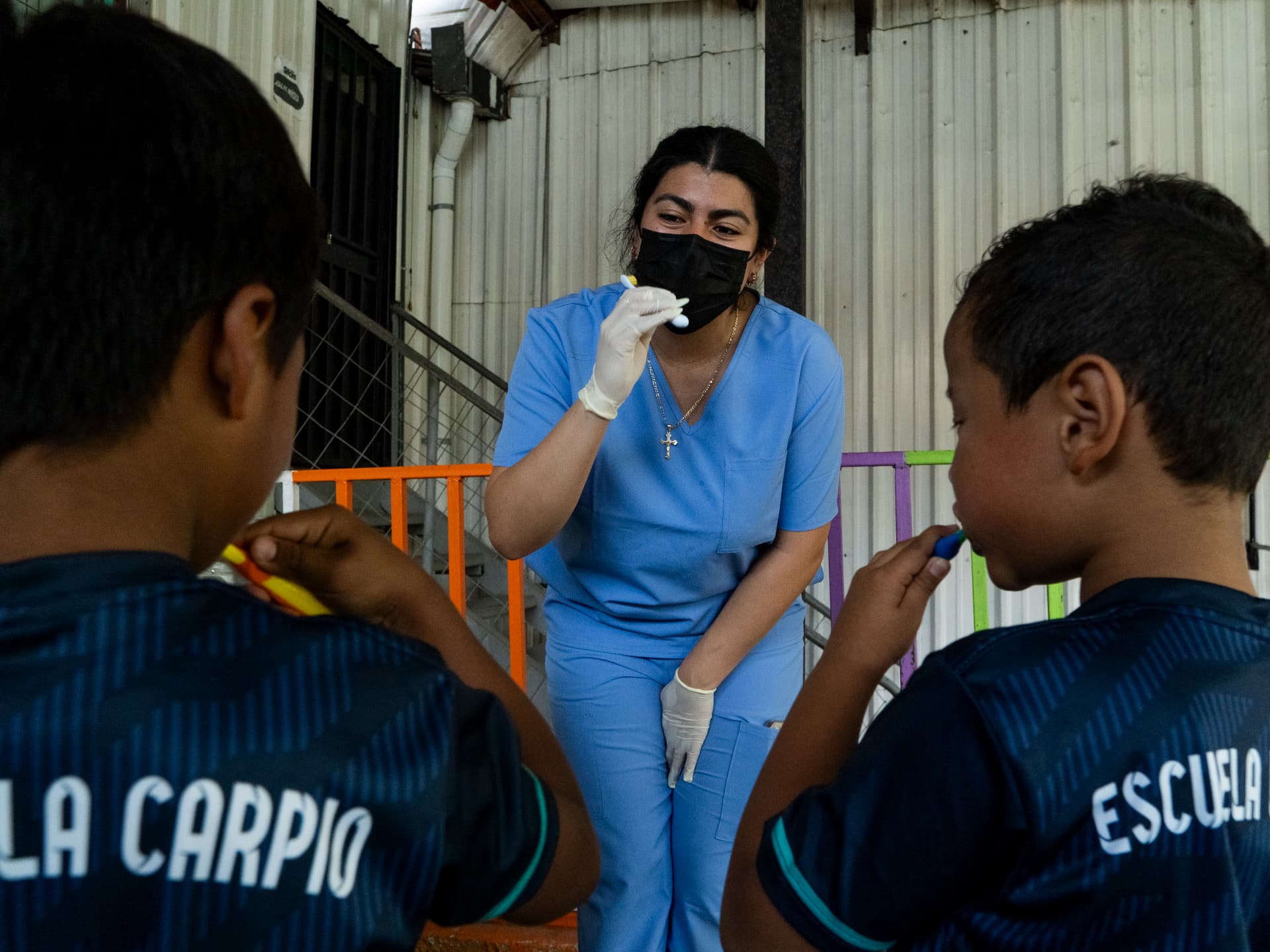 Toothbrushing station during a MEDLIFE mobile clinic