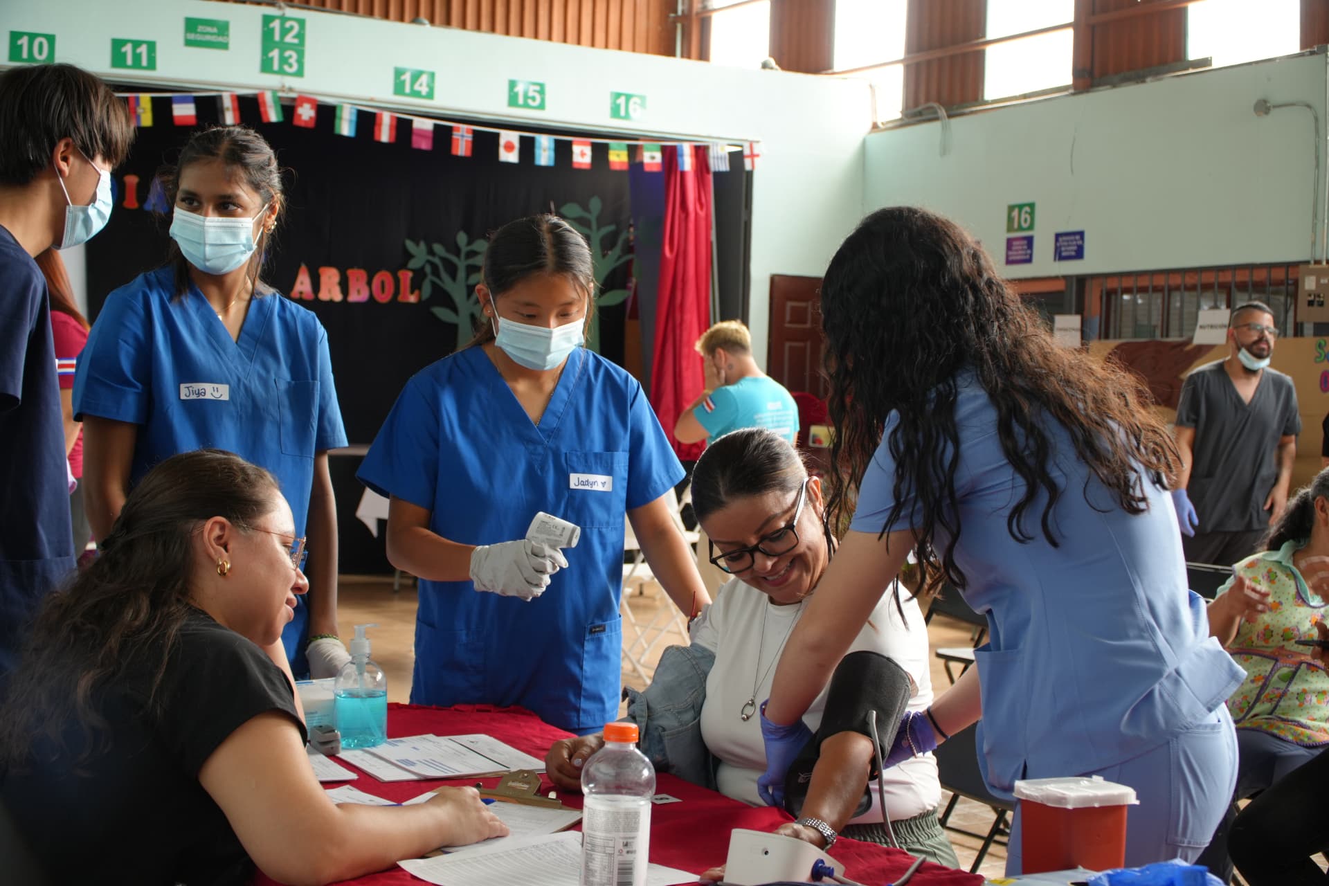 General Medicine station during a MEDLIFE mobile clinic