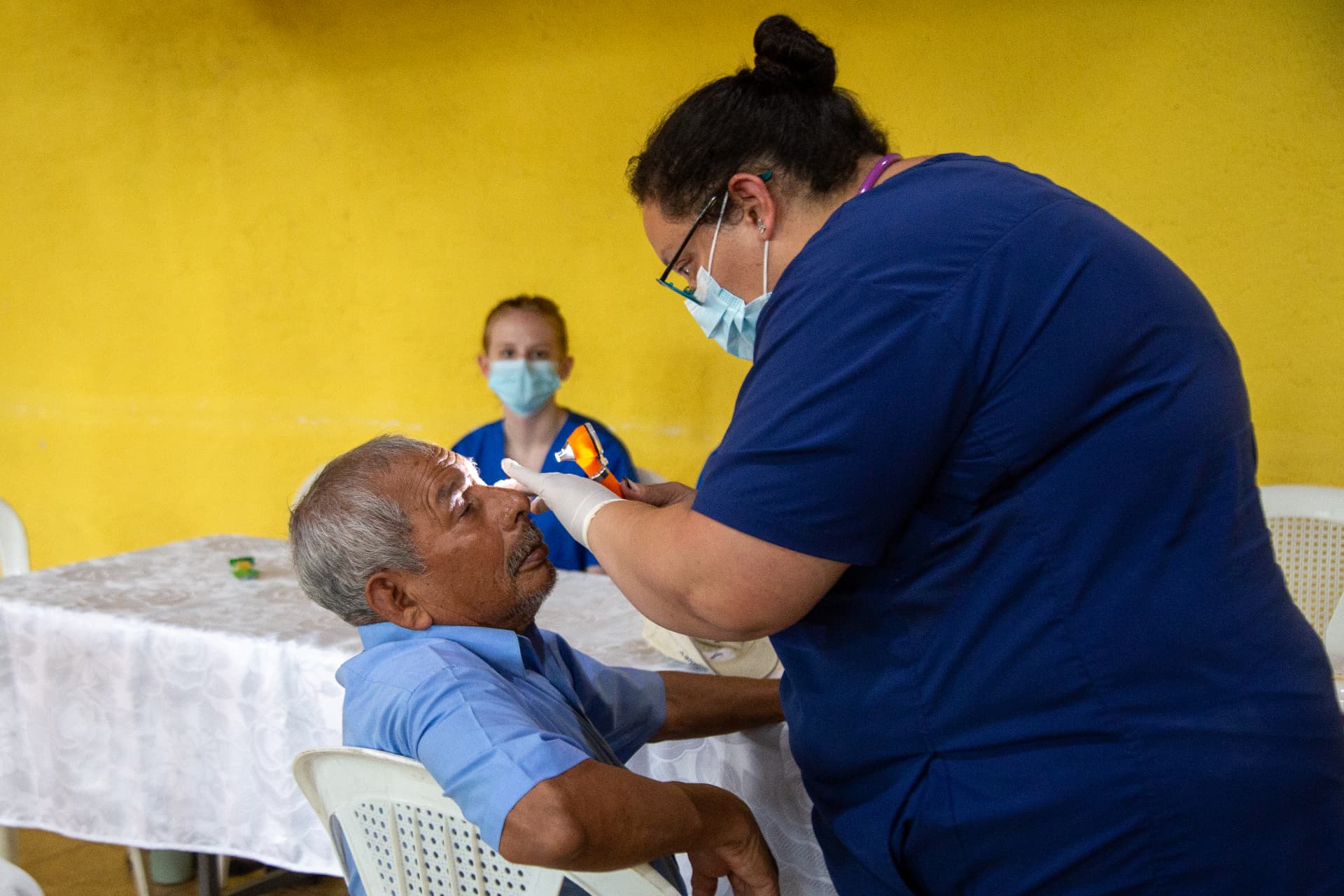 General Medicine station during a MEDLIFE mobile clinic